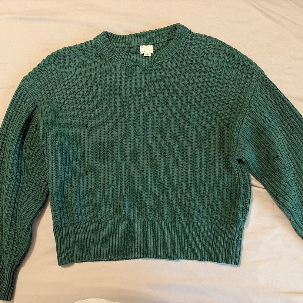 green sweater size small
